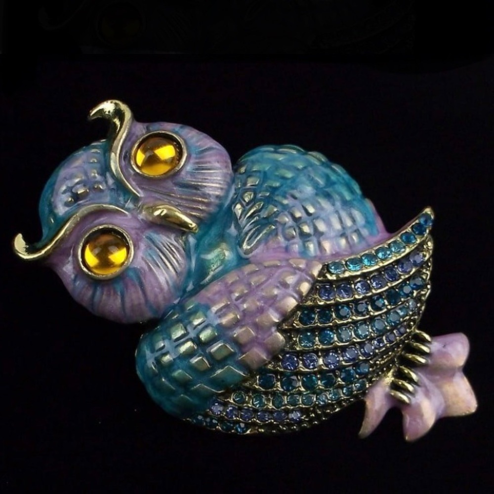 Big‎ Enameled Jelly Belly Rhinestone Owl Brooch